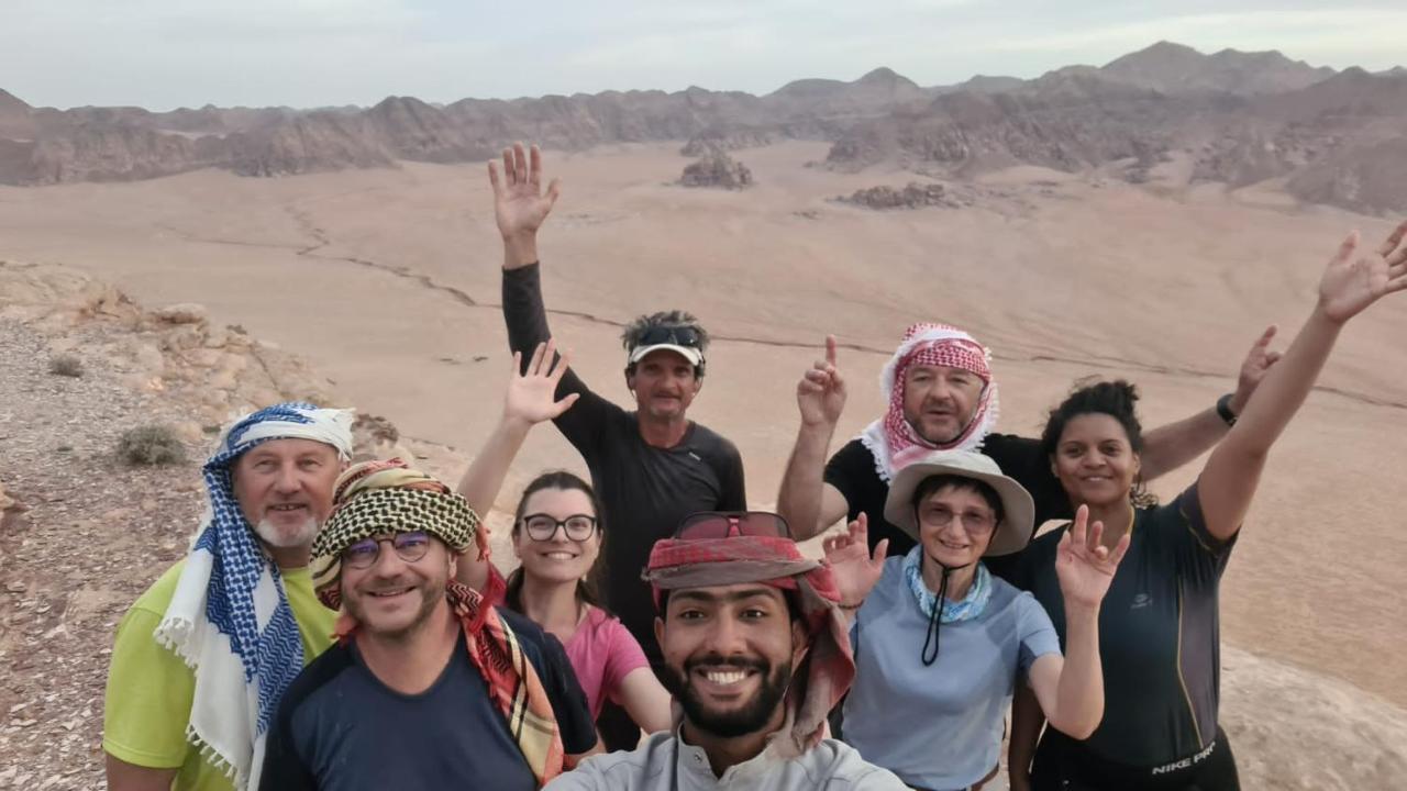 Star Guide Luxury Camp Hotel Wadi Rum Eksteriør billede