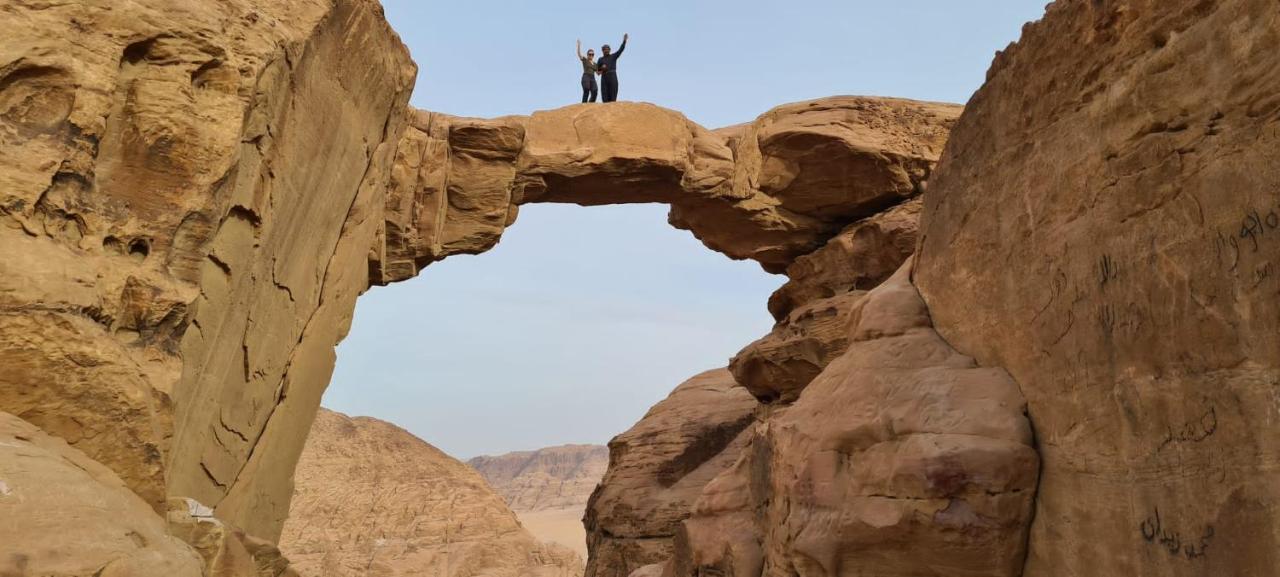 Star Guide Luxury Camp Hotel Wadi Rum Eksteriør billede