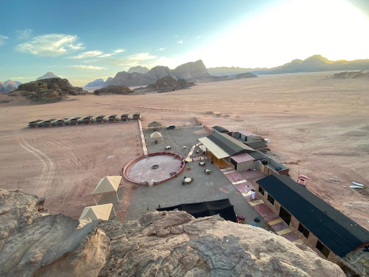 Star Guide Luxury Camp Hotel Wadi Rum Eksteriør billede